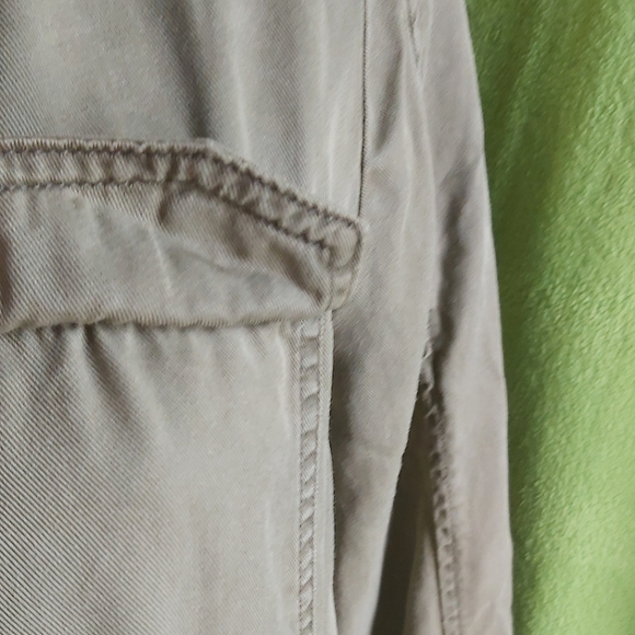 Thread & Supply 100% Lyocell Military Green Cargo Jacket Size Small - Picture 3 of 11